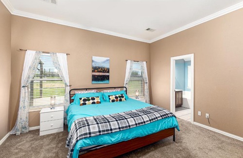 Forney House | Perfect Stay in Ranch-like House w Huge Backyard!