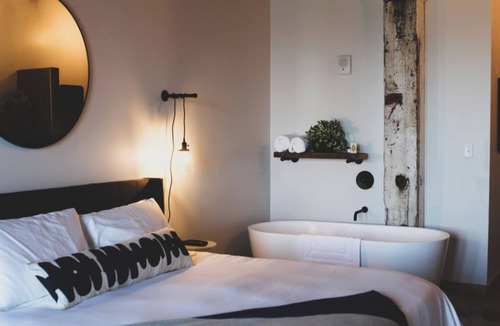 Astoria Hotel | Pet-friendly, Buoy Suite at Bowline Hotel