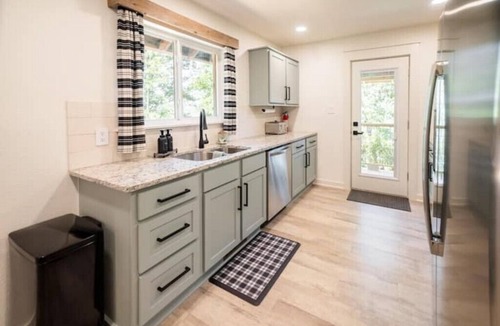 Marble Falls Ski Chalet | Pet-Friendly Chalet-Scenic Newton County, Buffalo Nat'l River, Jasper, Harrison