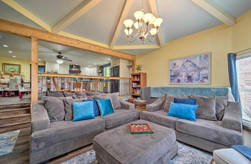 Ransom Canyon House | Pet-Friendly Home about 13 Mi to Dtwn Lubbock!