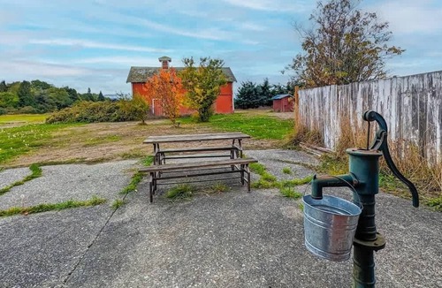 Sequim House | Pet Friendly, Single Level, Beach View, Huge Yard