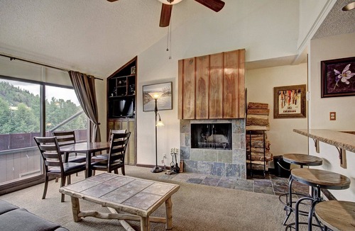 East Village at Copper Condo | Pet-Friendly Ski in Ski out Condo 30 Second Walk to Lift - SF204 by RedAwning