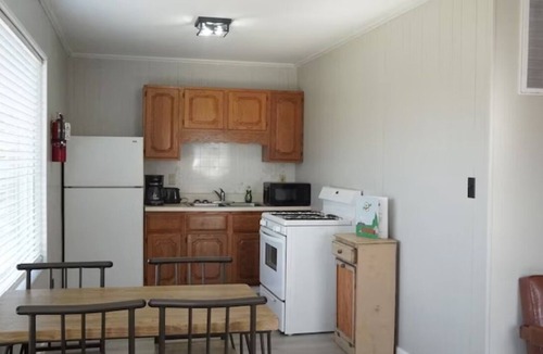 Pittsfield Cottage | Pine Lakes Lakeside Cabin | Waterpark & Outdoor Adventure Playground