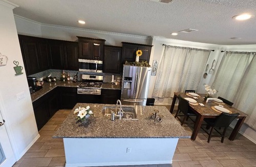 Odessa House | Pleasant 3-bedroom house with AC in charming Odessa, maximum guest 6.