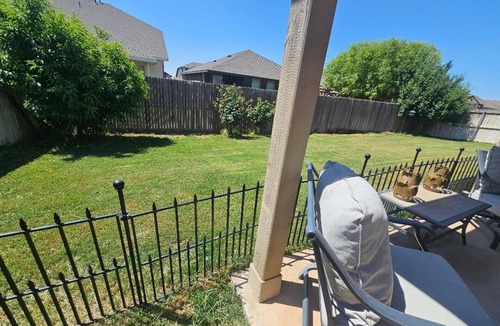 Odessa House | Pleasant 3-bedroom house with AC in charming Odessa, maximum guest 6.