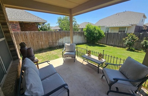 Odessa House | Pleasant 3-bedroom house with AC in charming Odessa, maximum guest 6.