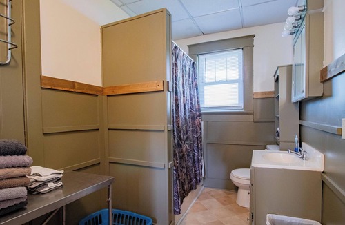 Maitland House | Plenty of space near wildlife and Northwest Missouri State