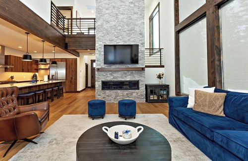 Cle Elum House | Plum Creek Lodge Expansive Mountain Views 6BR 5.5BA Game Room