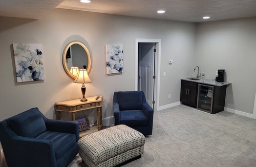 Sioux Falls House | Pond View Retreat, 6 Bedroom, 4 Bath, 3 Level Luxury Home In Sioux Falls.