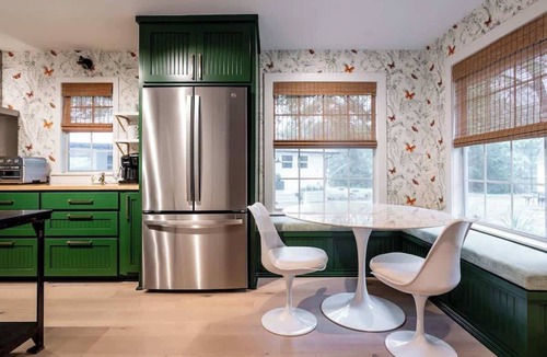 Round Top House | Pool + 2 homes + Sleeps 10 | 6 Min. to Round Top