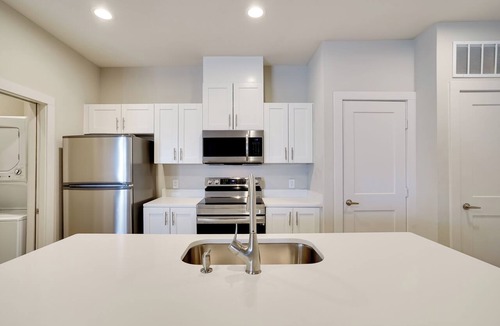 Crowley Apartment | Pool Access, 1 Mi to Shops & Eats: Crowley Rental