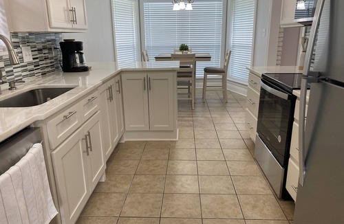 Broussard House | Pool House! Great large house for family vacation