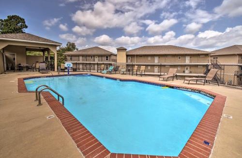 Lake Hamilton House | Pool & Lake Hamilton Access: Hot Springs Condo!