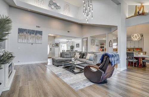 Tarrant County House | Private 1-Acre Hideaway, 2 Mi to Joe Pool Lake!