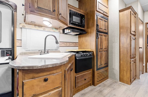 Bendena House | PRIVATE 13 Acre Motocross Track w/ 3 tracks & 2 bed 2 bath RV