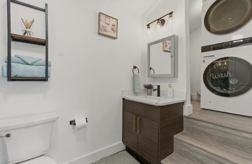 Burien House | Private 1BR Free Parking 10min Airport Easy Check-in