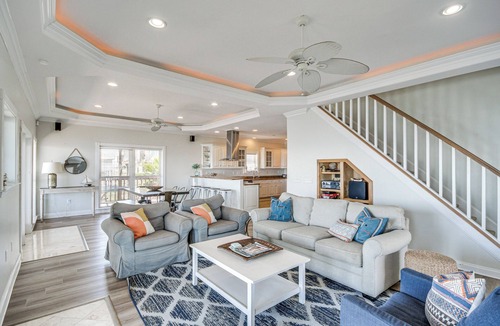 Lake Catherine House | Private Dock & Pool: Luxe NOLA Group Getaway!