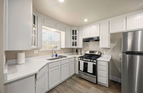 White Settlement House | Private Fort Worth Getaway Near Stockyards & Zoo!