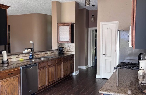 Frisco House | Private Garden Retreat in Frisco TX - 3 bedroom and 2 full baths