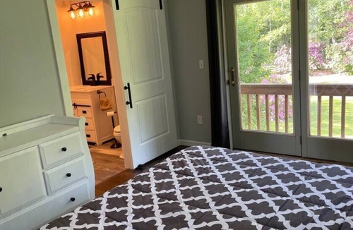 Marietta-Alderwood House | Private Group Lodge near Bellingham weddings and retreats