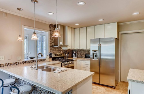 Breckenridge Ski Chalet | Private Hot Tub|Game Room|Garage|Hiking|Views
