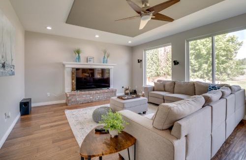 Grant County House | Private Hot Tub: Home Near Moses Lake Access