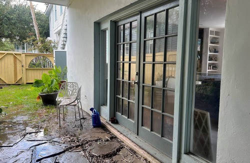 Bayou St. John Apartment | Private, large 2-bedroom house with a balcony in beautiful Bayou St. John.