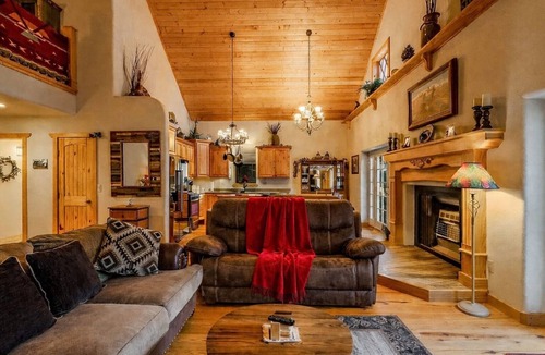 Guadalupita House | Private Mountain Lodge Hot Tub Fire Pit Near Angel Fire-Spectacular Views