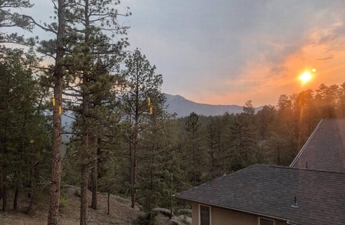 Sedalia House | Private Mountain Sanctuary in Pike National Forest