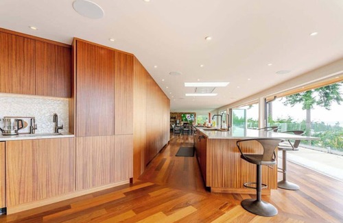 The Bowl of Edmonds House | Private Oasis - Heated Indoor Pool - Sauna