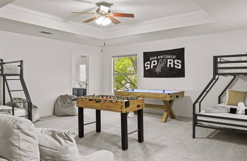 San Antonio House | Private Pool 4BD 3BA Game Rm 4mi to SeaWorld