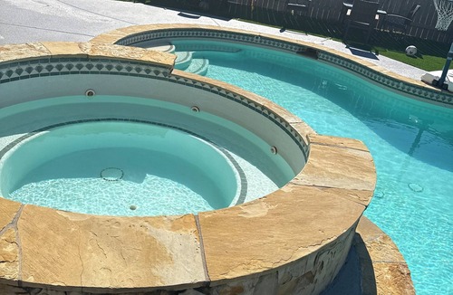 Manvel House | Private Pool 4BR Home for 8 Near Houston and NRG