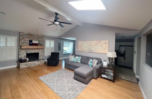 Great Northwest House | Private Pool Oasis I 4BR Near SeaWorld & Lackland