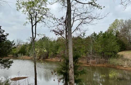 Lindale Cabin | Private Waterfront Lindale Cabin by Tyler and Horse Park
