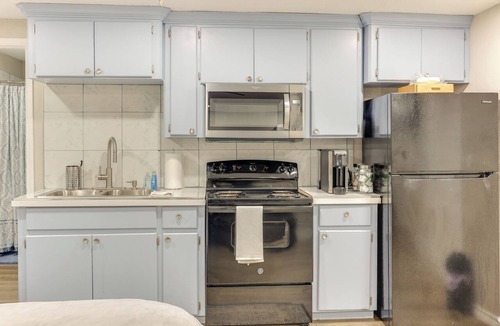 New Boston Apartment | Private Yard: Pet-Friendly Studio in New Boston!