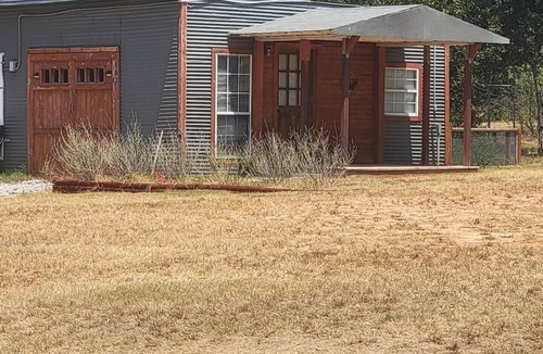 Springtown House | Pure Country