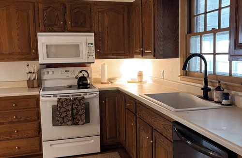 Yankton House | Quaint Brick Cottage in the Heart of Yankton SD
