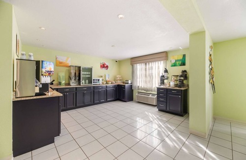 Clovis Hotel | Quality Inn Clovis
