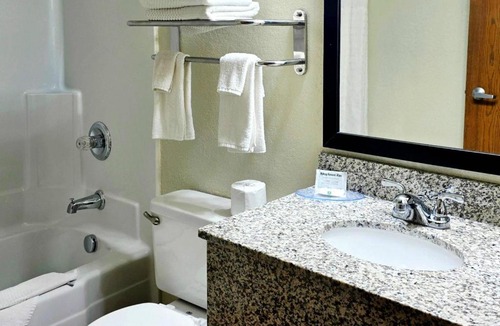 Gillette Hotel | Quality Inn Gillette