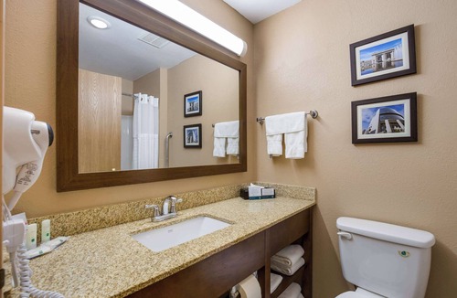Kansas City Hotel | Quality Inn I-70 Near Kansas Speedway