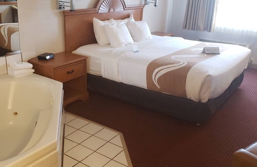 Louisville Hotel | Quality Inn Louisville - Boulder