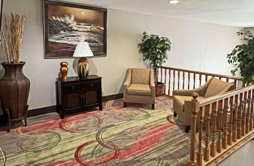 Mitchell Hotel | Quality Inn Mitchell I-90