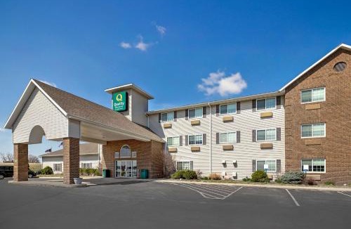 Fort Madison Hotel | Quality Inn & Suites Fort Madison near Hwy 61