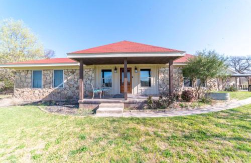 Alvord Villa | Queen and Duke Cottage