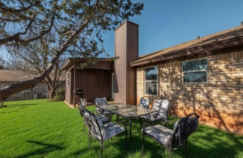 Abilene House | Quiet and delightful 4-bedroom house
