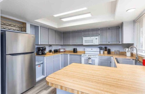 South Richland House | Quiet & Cozy South Richland Home