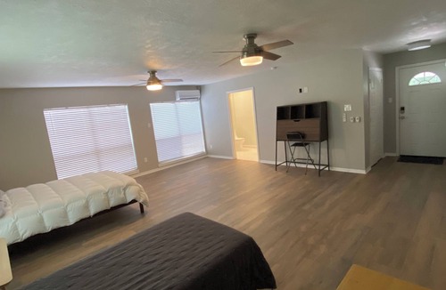 Mont Belvieu Apartment | Quiet studio in Barber's Hill