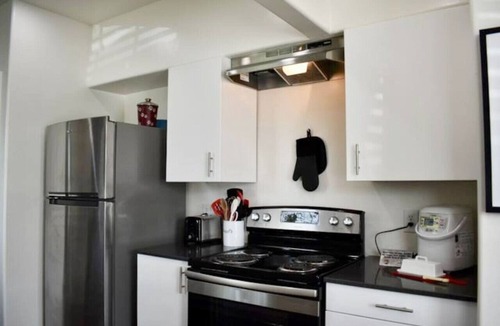 Baker City House | Quinn`s Cottage, Downtown! Cozy Downtown Home! Sleeps 6, Local Golfing 50% Off!
