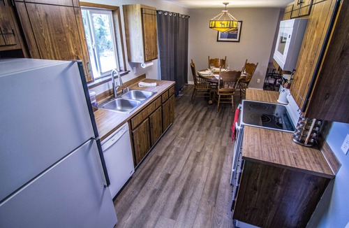 Forks House | Rainforest Vibes by Olympic Coast Rentals