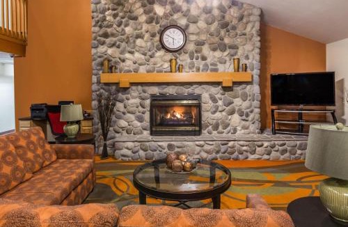 Platte City Hotel | Ramada by Wyndham Platte City KCI Airport